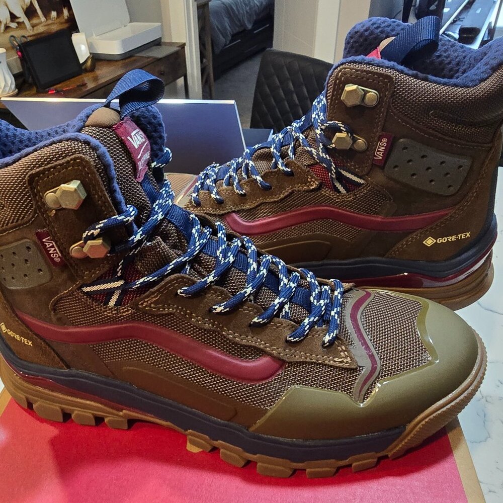 NEW Vans UltraRange EXO Hi GORE-TEX MTE-3 Waterproof Mens Shoe Boot BROWN SZ 9